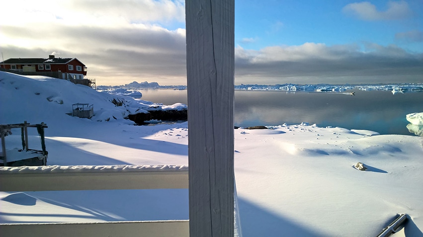 Ilulissat vue icebergs balcon chalet