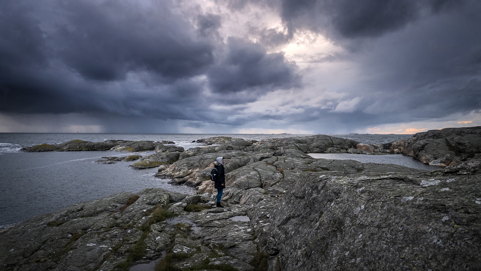 Une semaine en Suède Bohuslän nuages mer rochers Marstrand