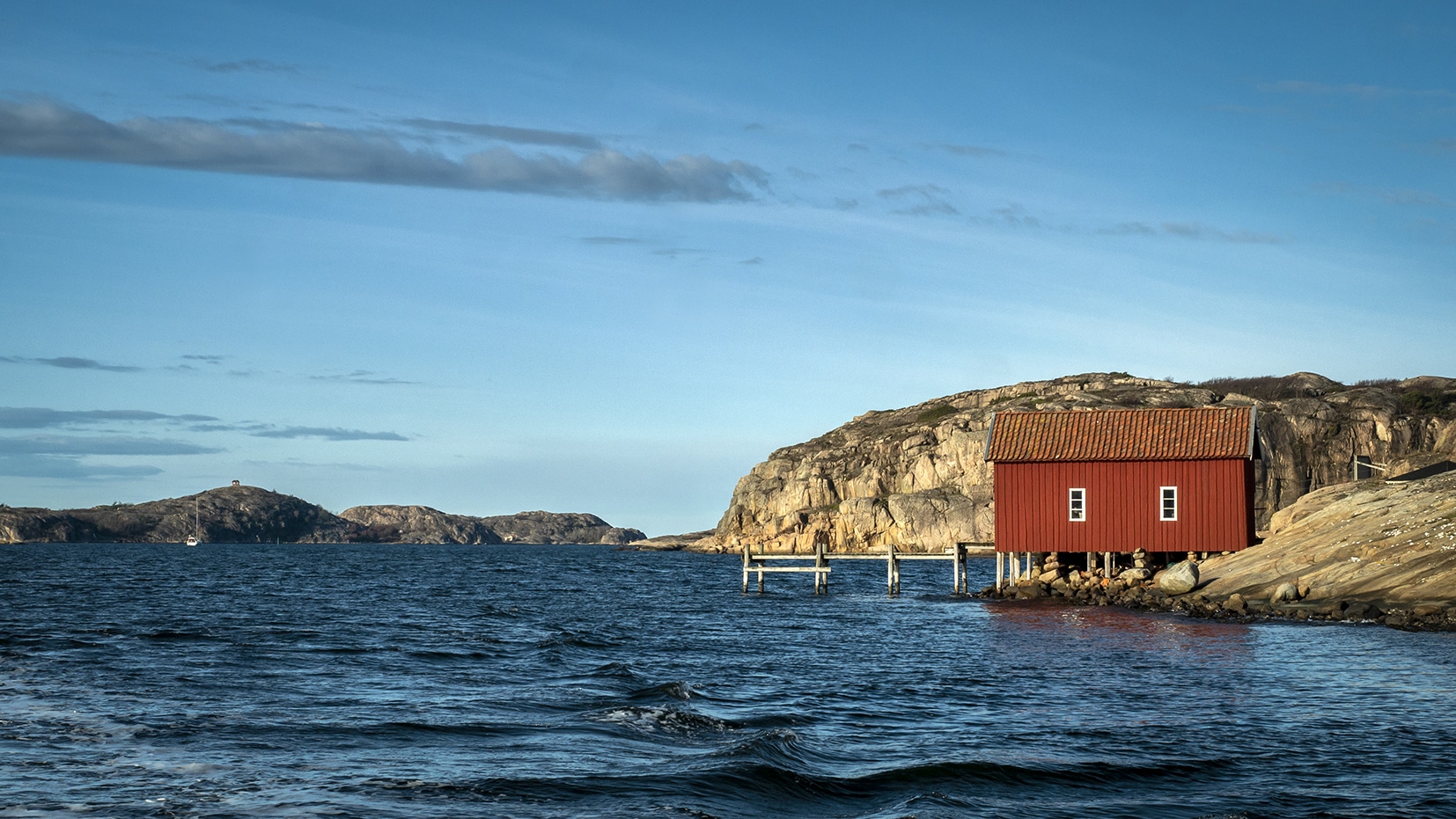 Fjällbacka mer soleil cabane rouge