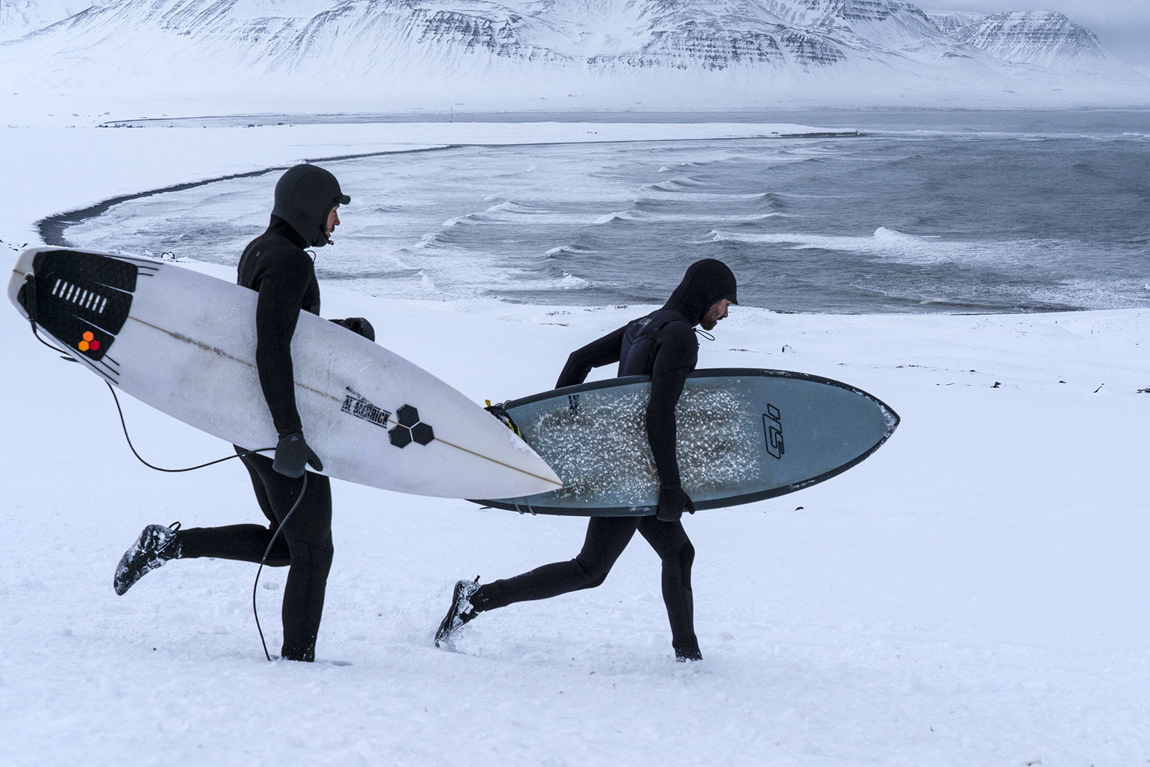 Islande du Nord surfers neige mer