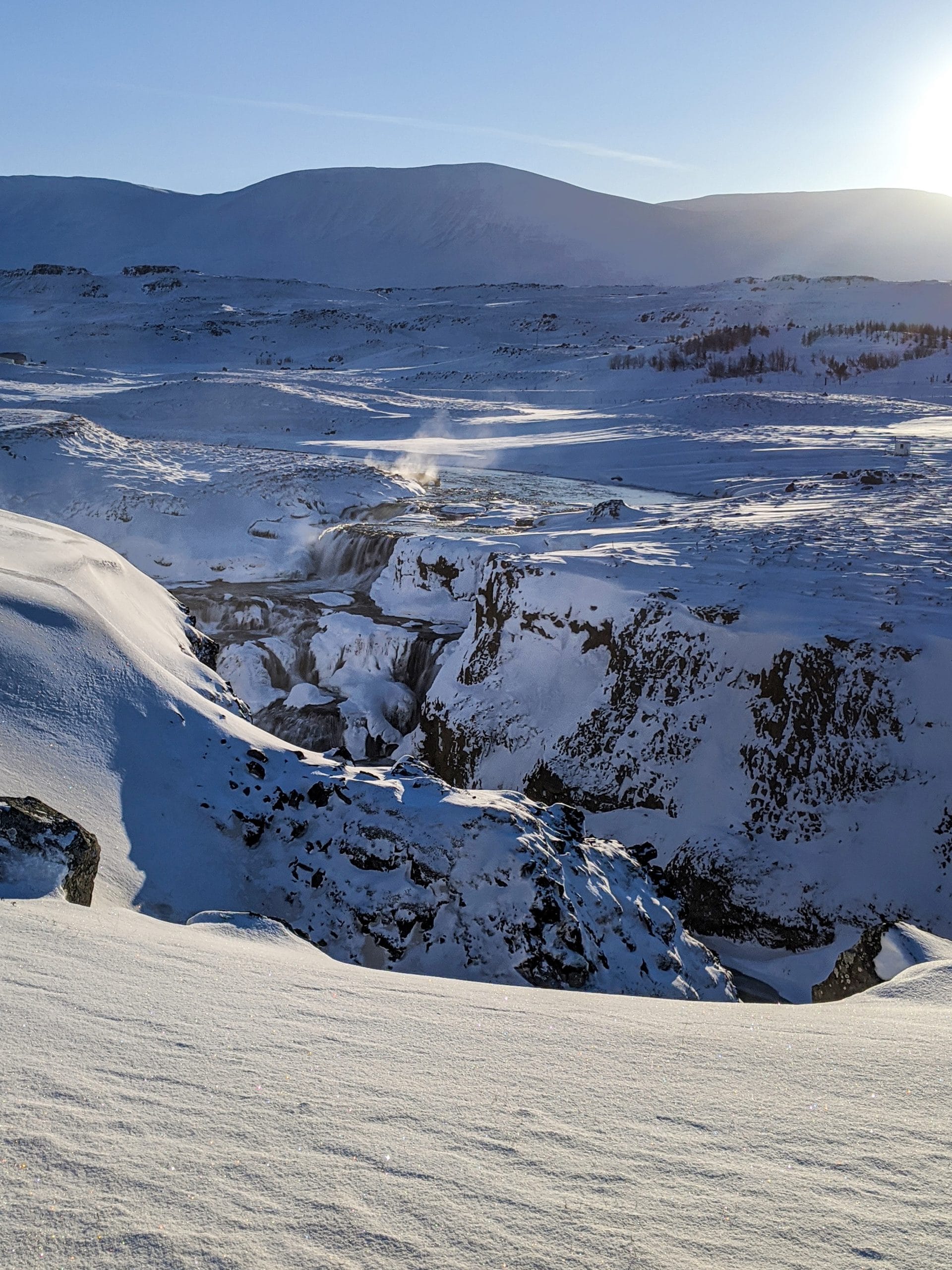 Skagafjördur Reykjafoss cascade neige montagnes Islande du Nord