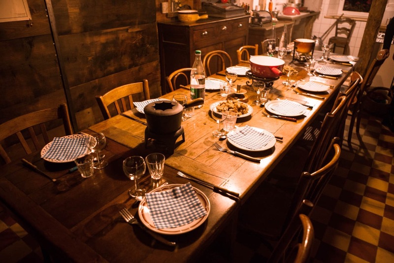 la Burdune repas table chalet Jura Lamoura 