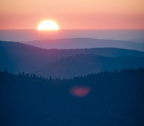 le Hohneck coucher de soleil forêt montagnes Vosges