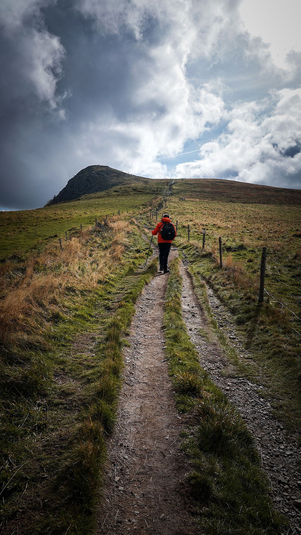 Rothenbachkopf sommet homme marche Vosges